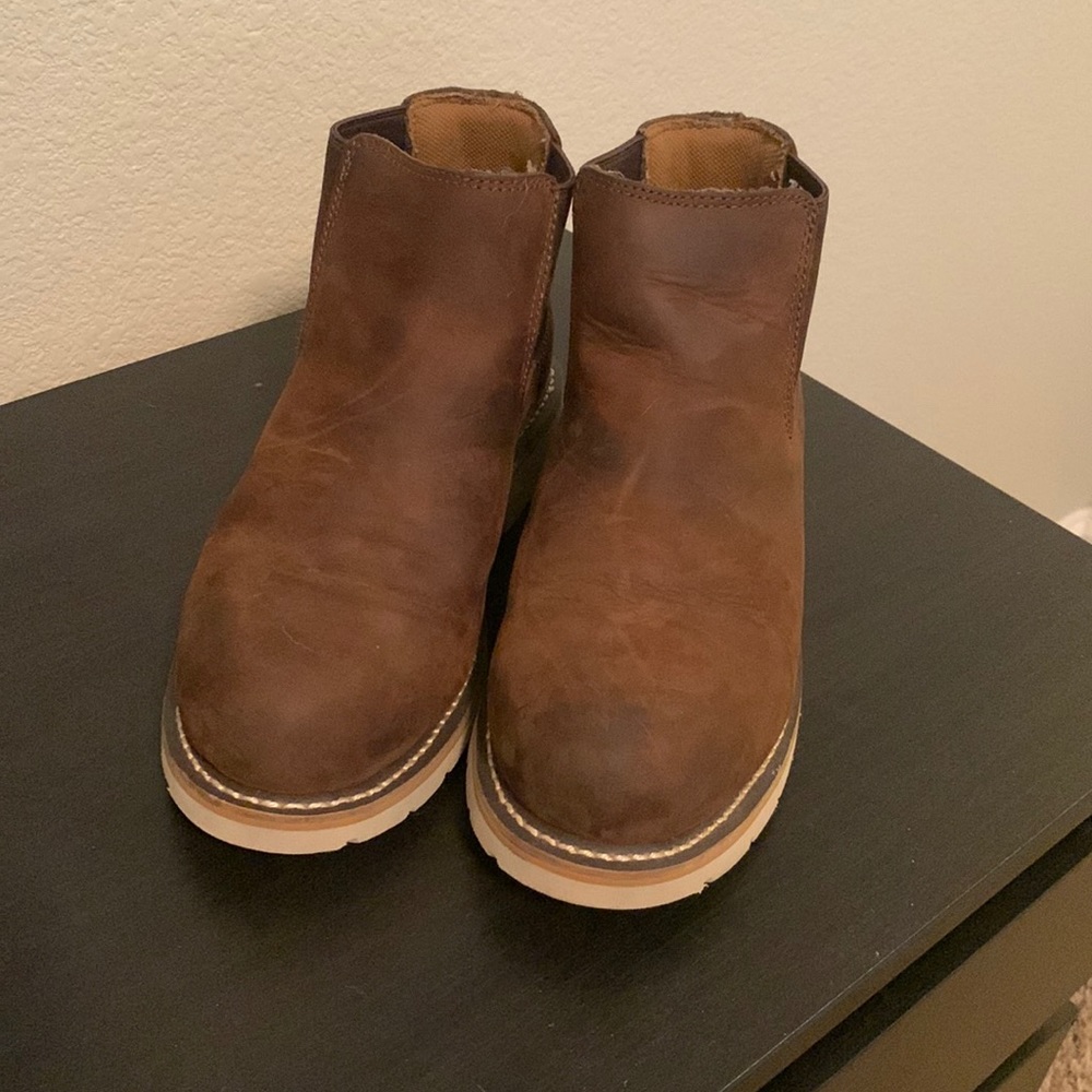 Carhartt Women’s Chelsea Boots sz 7